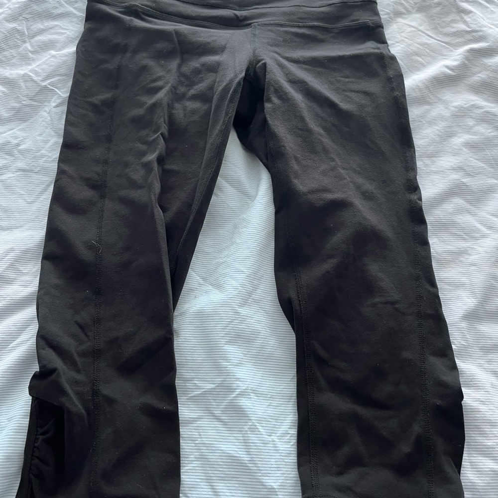 Athleta capri pants
